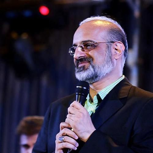 محمد اصفهانی همه اشک گشته به رنگ شمع و ز چشم خود نچکیده من