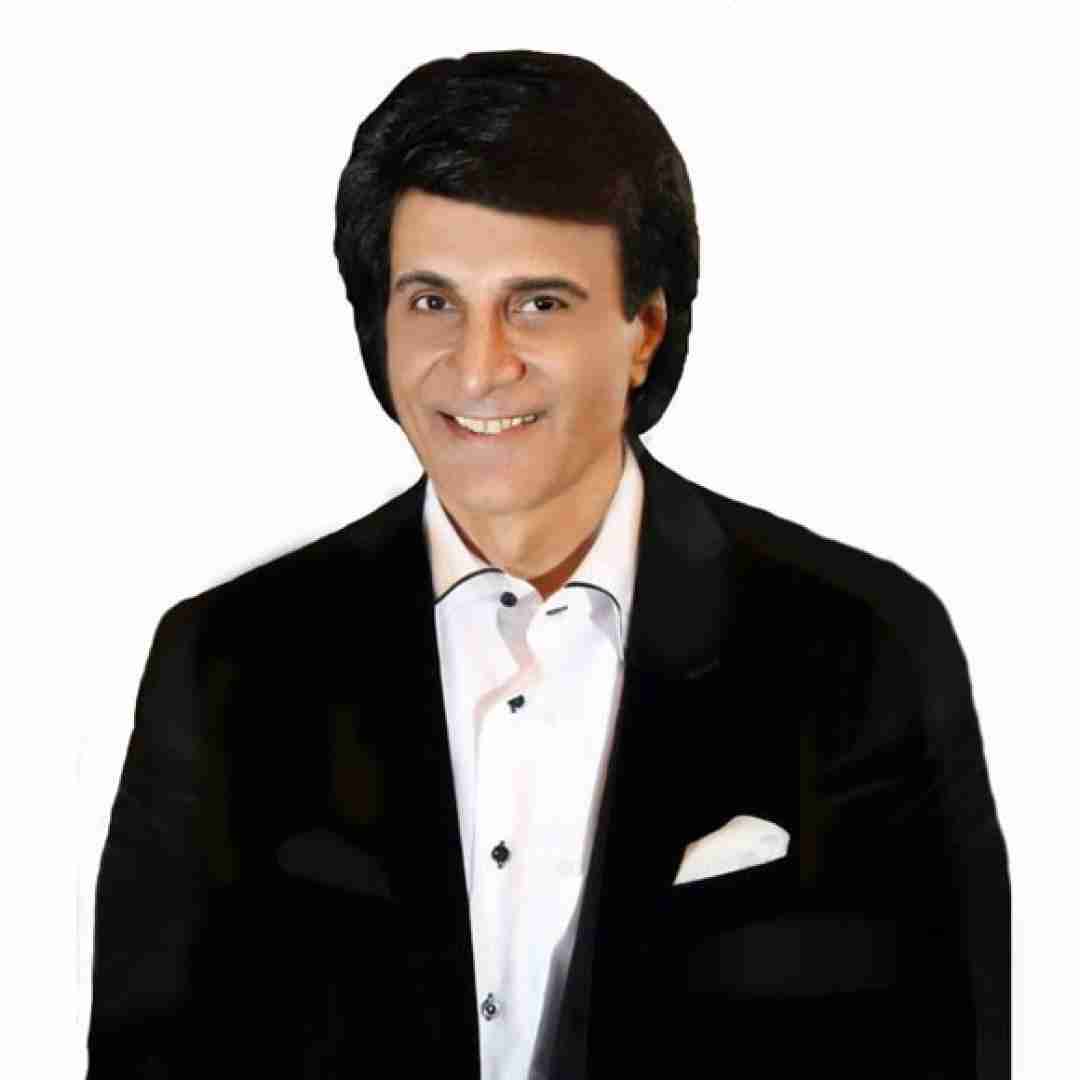 احمد آزاد میخونه
