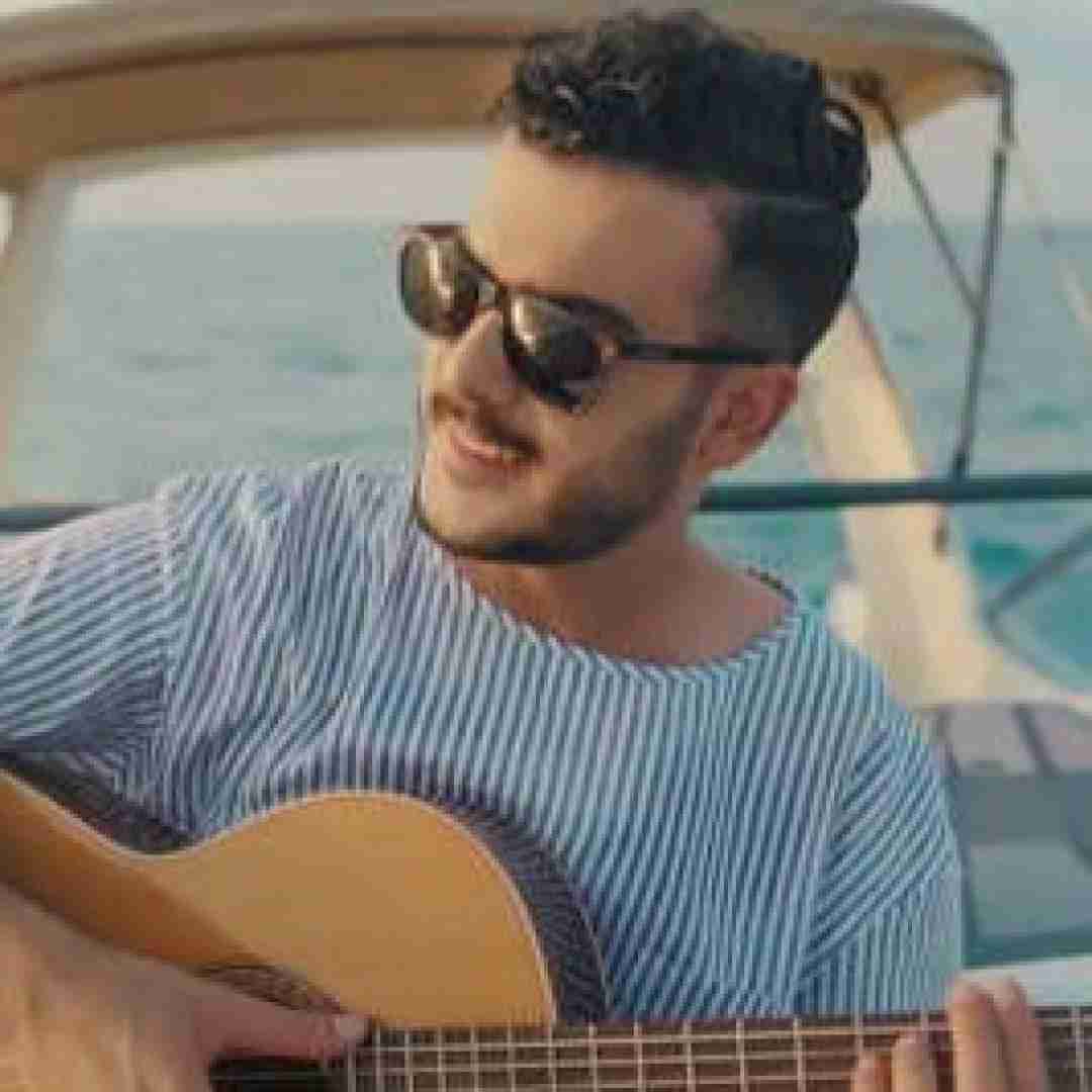  قندون اثری از عماد آراد با صدای علی عبدالمالکی