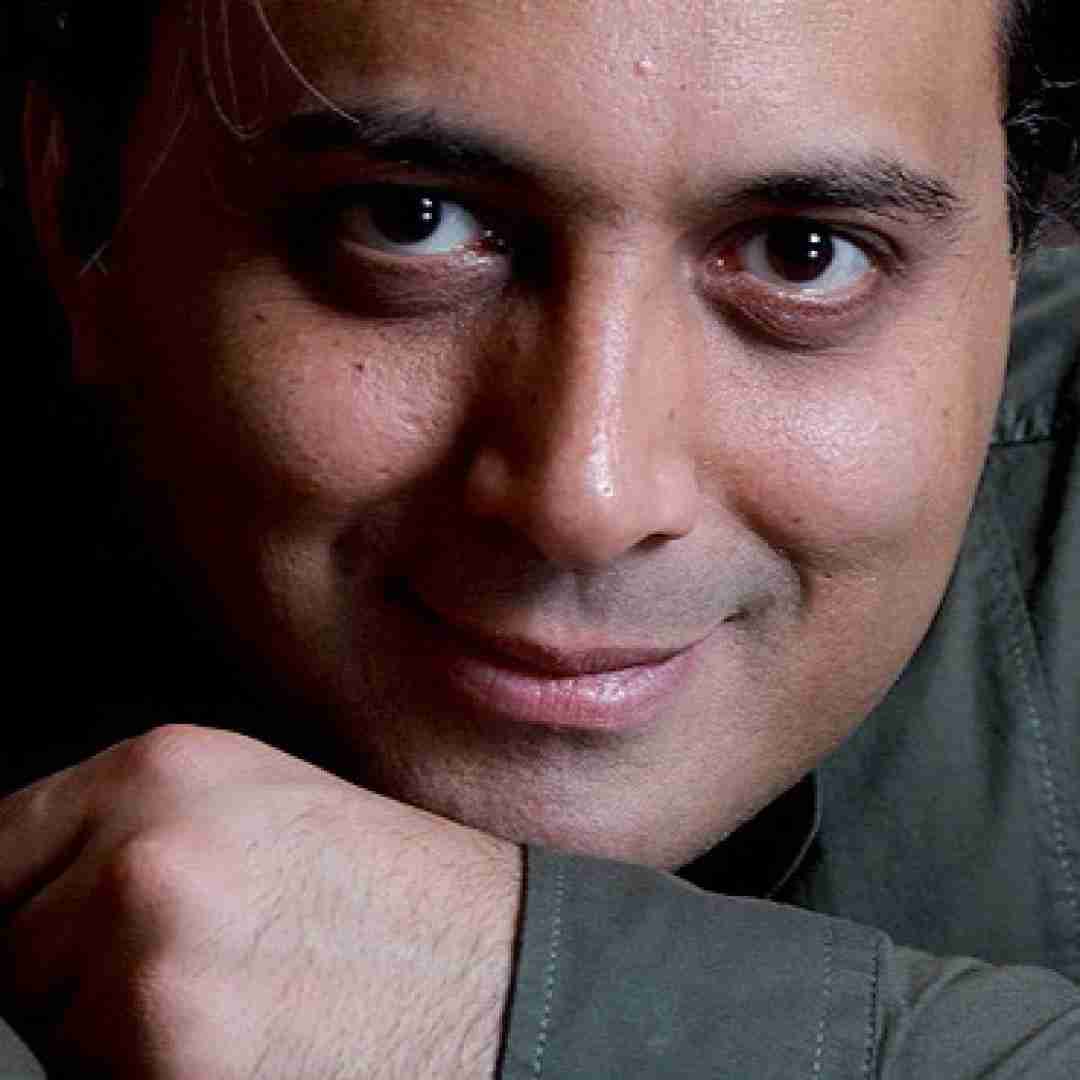 مجید اخشابی ماه و پری