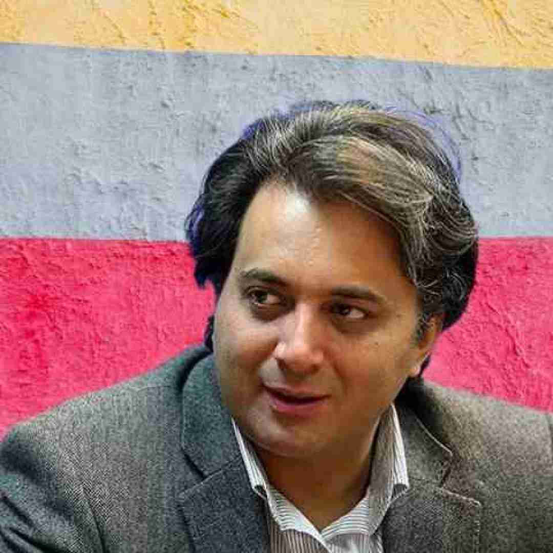 مجید اخشابی خانه به دوش