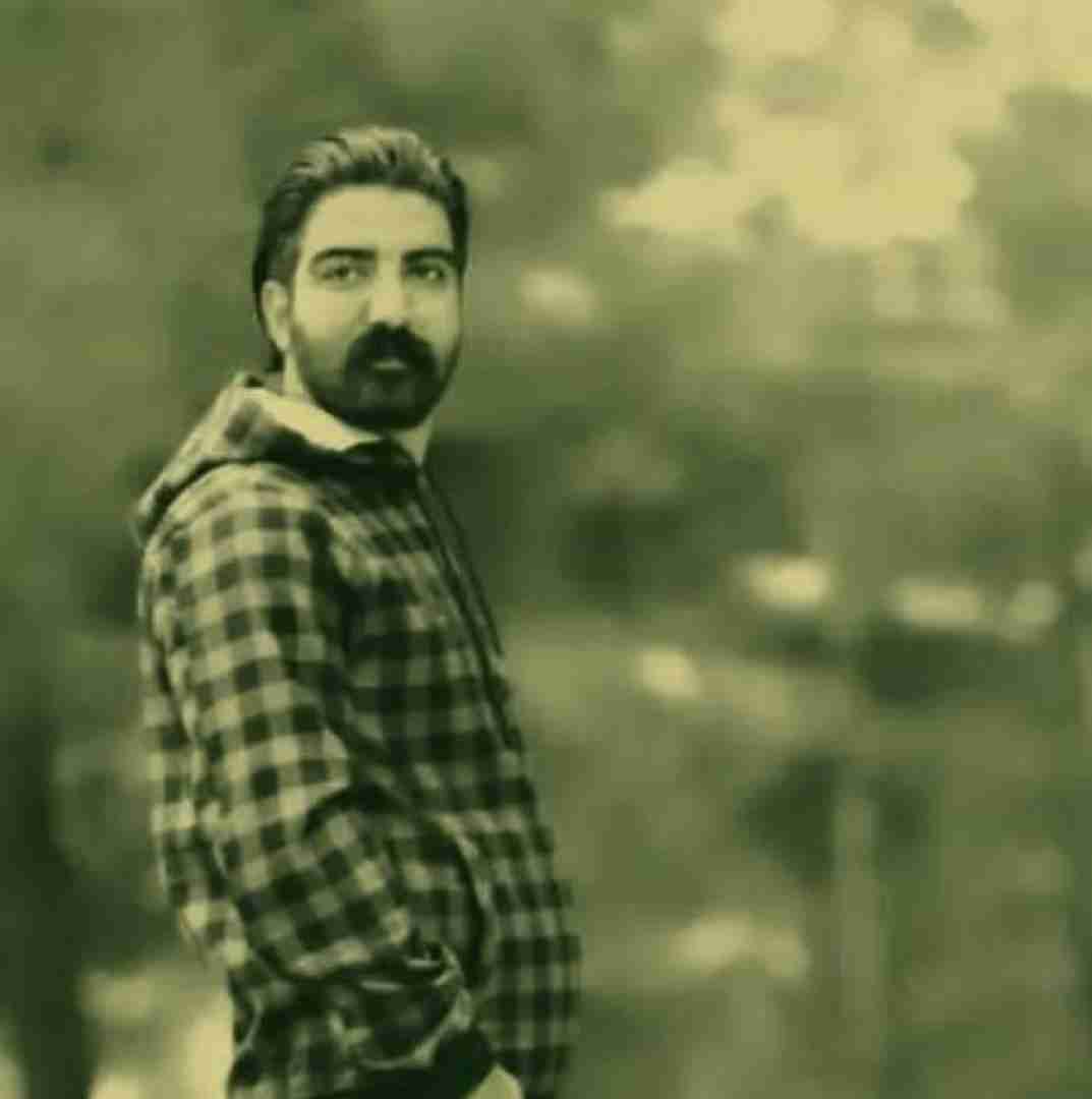 میلاد غلامی چی بگم به چشمات وقتی که دستم پیش چشات رو شده