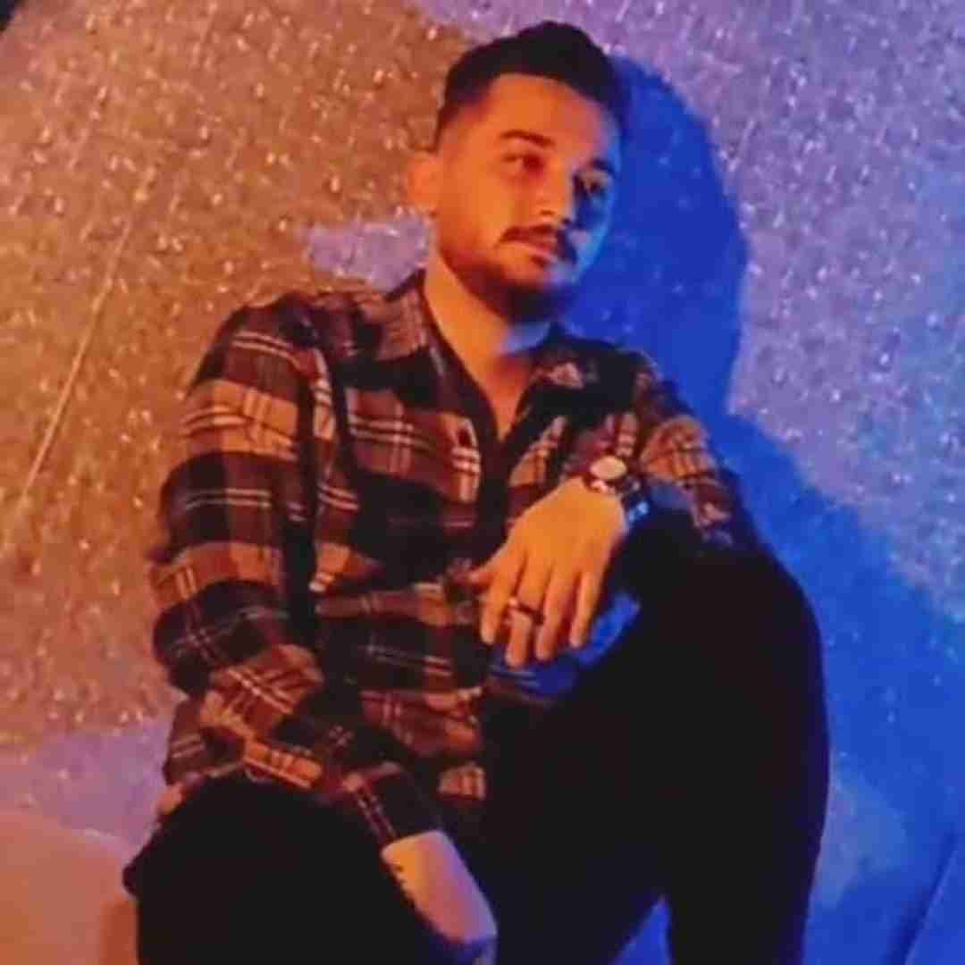 هومن آدینه مو او اشکسه بالم که دارم شوق پرواز