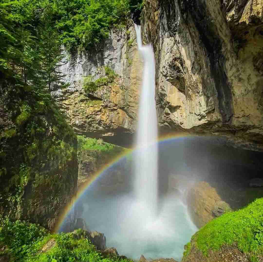  مگه نمیدونی درگیر عاشقی ام بد میکردی حالمو