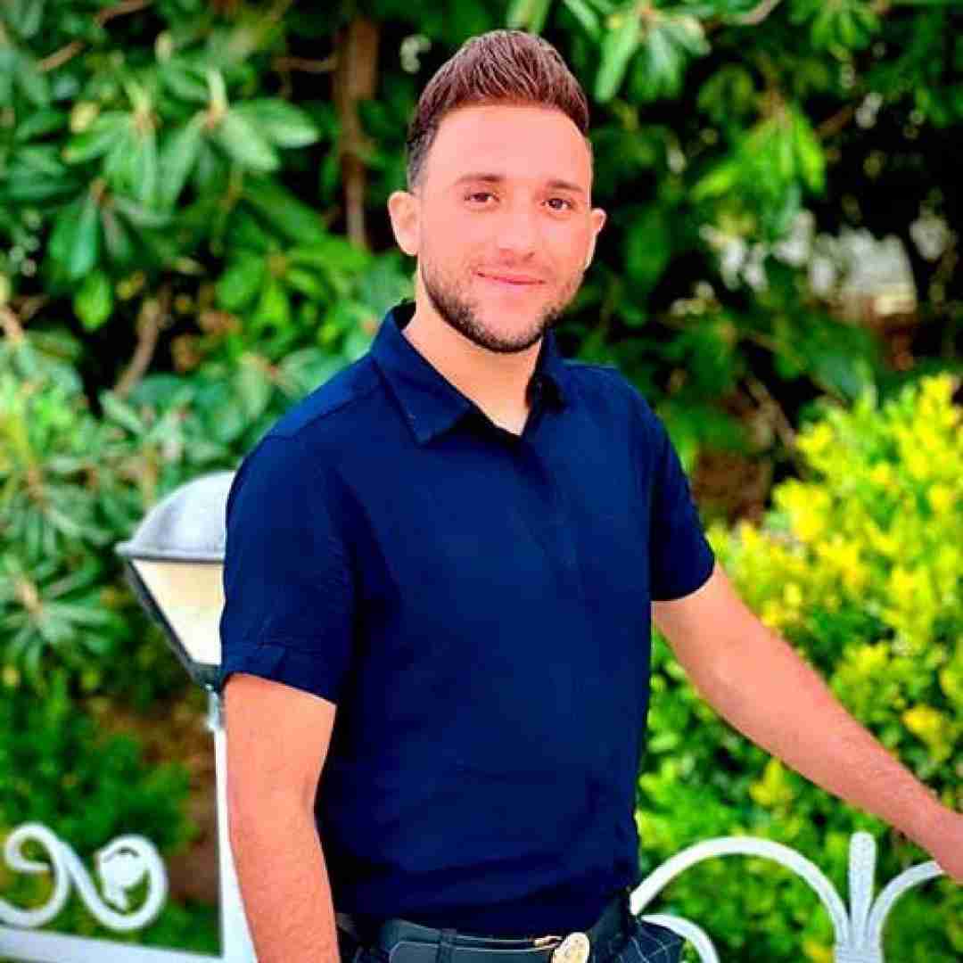 مصطفی ابراهیمی عشق بچگی