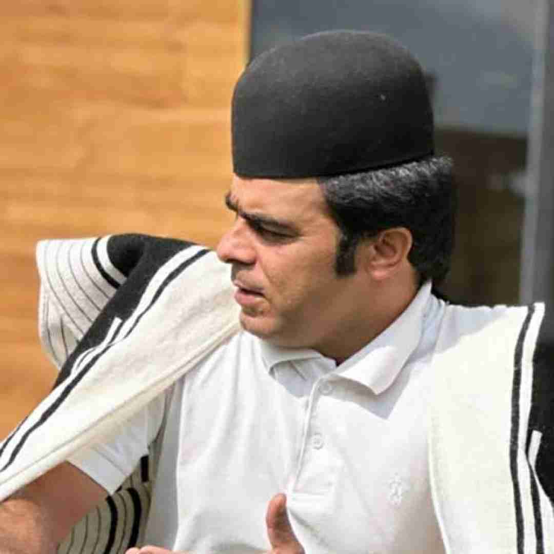 قاسم فاضلی منو میبینی به من میگن سیه بخت
