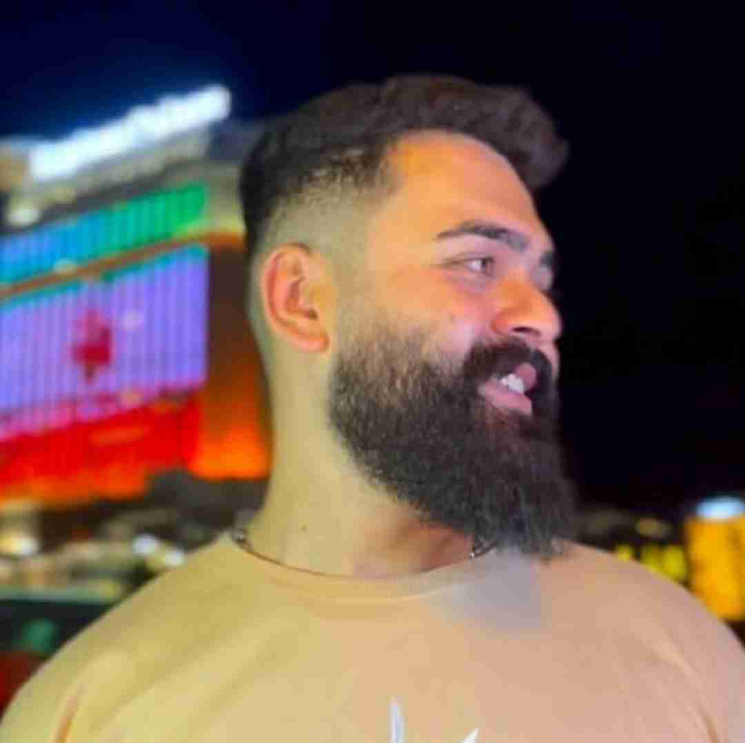 علیراد بی تو یعنی تاریکی به کام عشقو نمیخونی از تو نگام