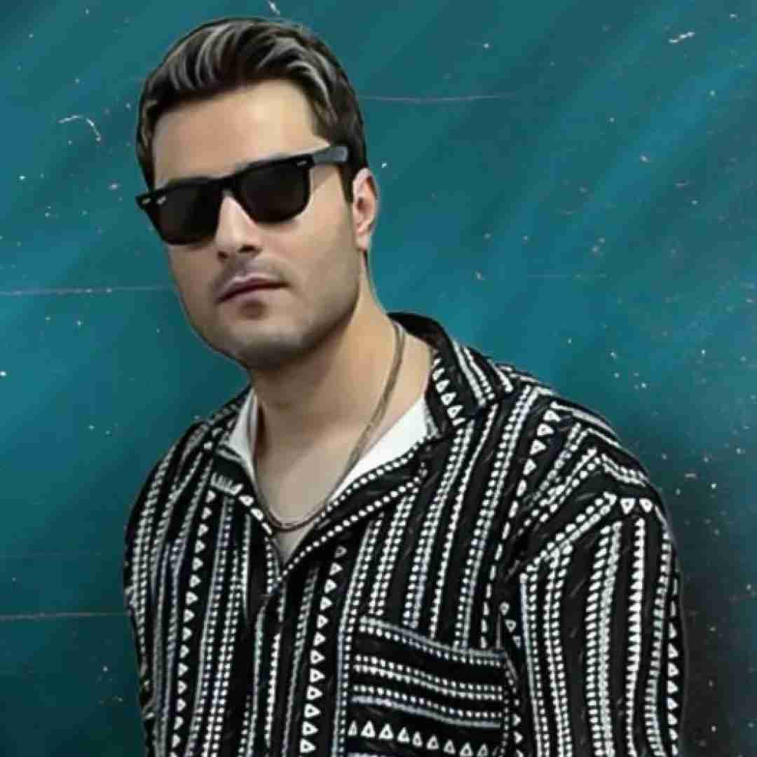 مهدی احمدوند من طفلی دلم هرچی بلا سرش اومد چیزی نگفت از مهدی احمدوند