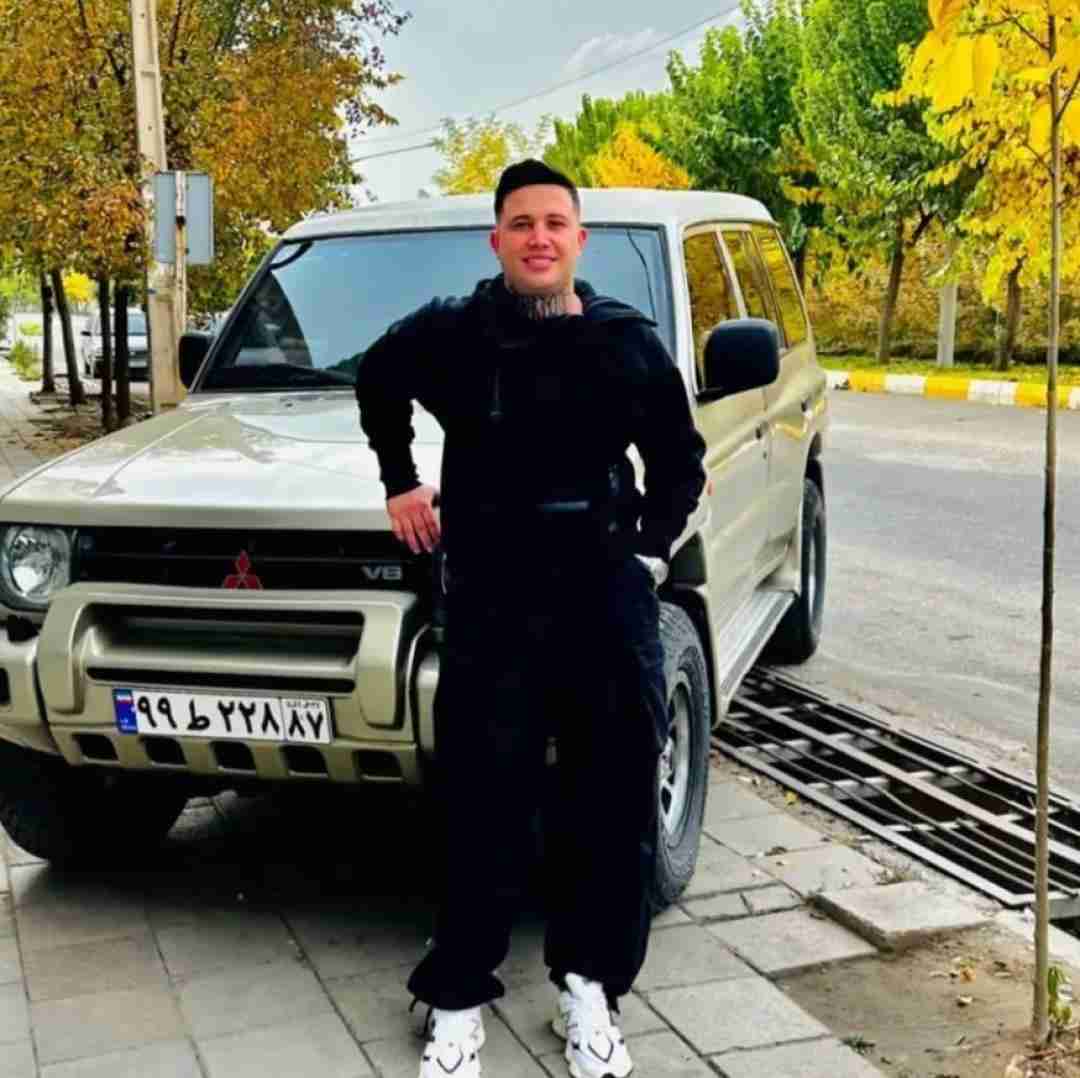 علی احمدیانی حیف که ازت من این روزا دورم زیاد