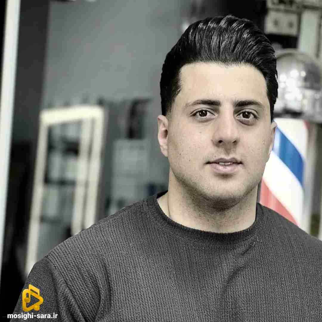 سبحان رستمی زندگیم پوچ عین یه شاخه‌ ی بی برگه