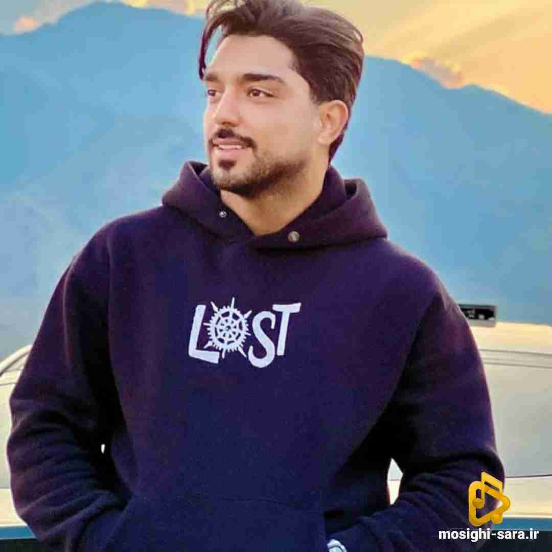 شهاب فالجی چه زرق و برقی داره او چشاش با چشمکاش