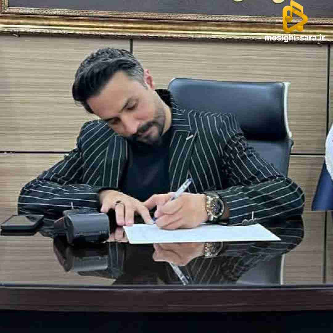 راغب هر که شد محرم دل در حرم یار بماند