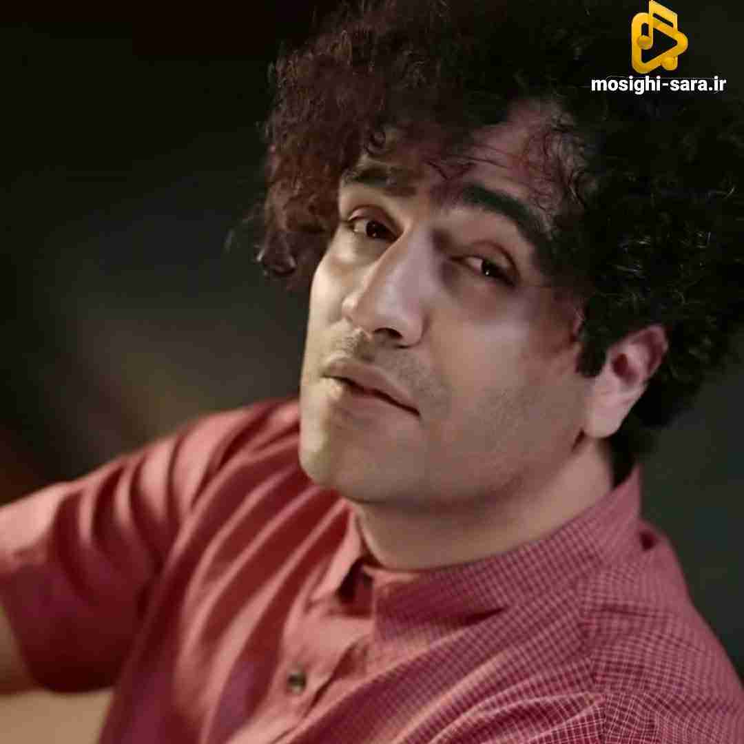 هادی حاجلیو دوتا چشم رطب داری از عشق همیشه تب داری