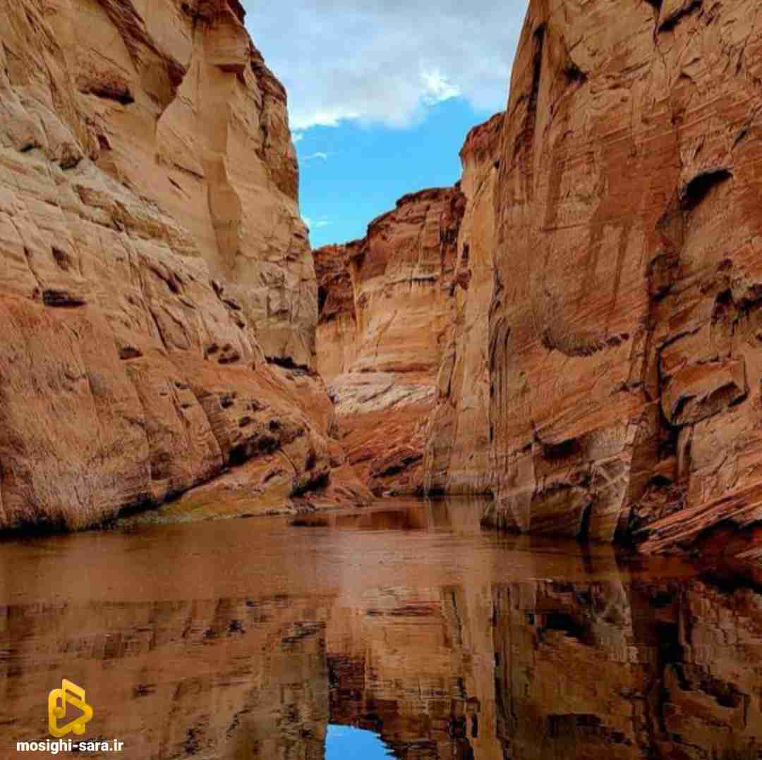دانلود آهنگ هیچ جوری نمیگیره مغز من آروم دلم تنگ شده