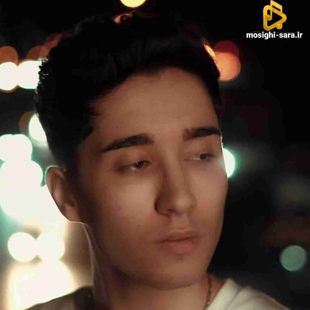دانلود آهنگ مقصر از فرنام