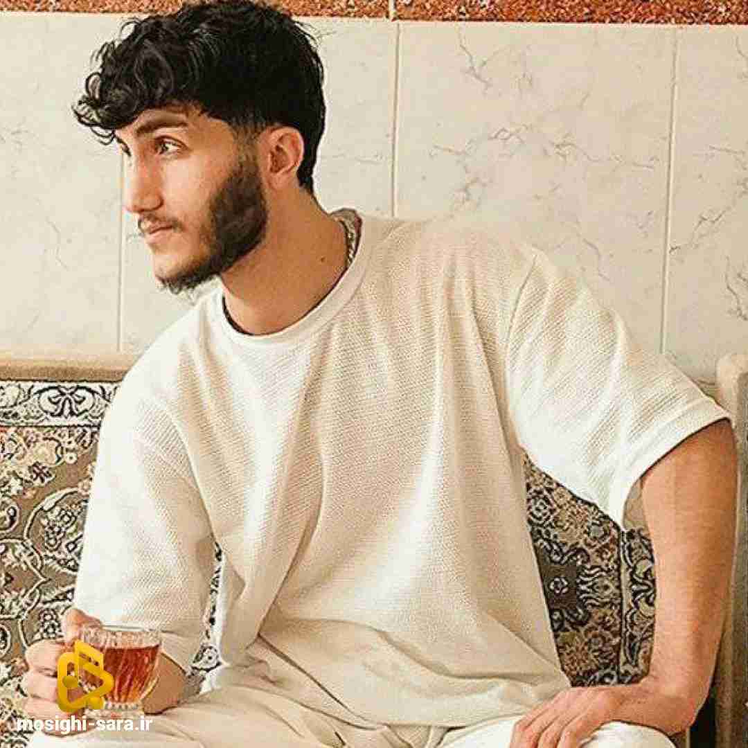 علیرضا سالمی منو نمیشناسه