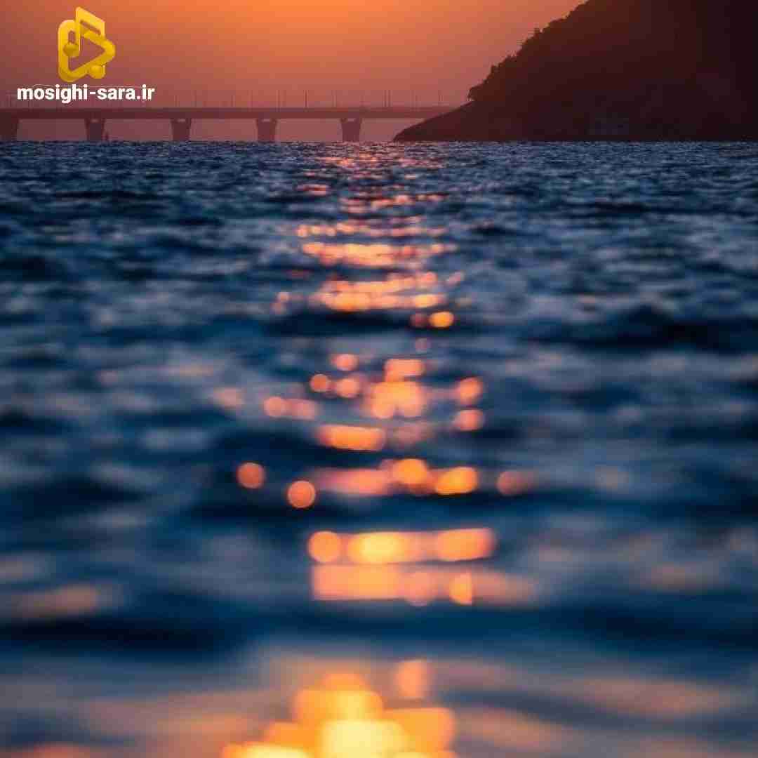  خدا امشب حالم خوب نی حس میکنم بریدم