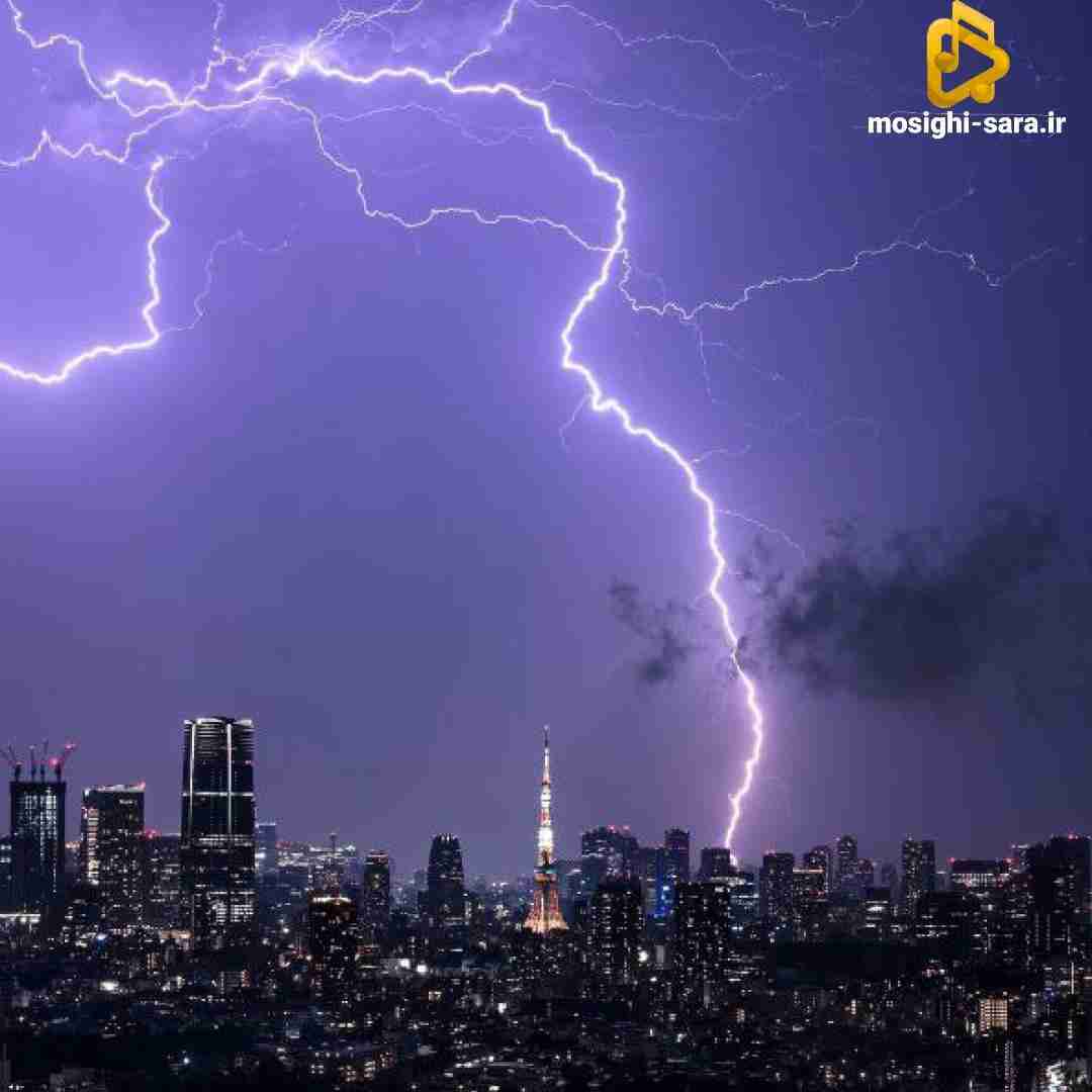 میخواستم درکم کنی چشمات ناز تره