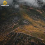 به چراغای خیابون ماتم زده دلتنگی برا آدم بده