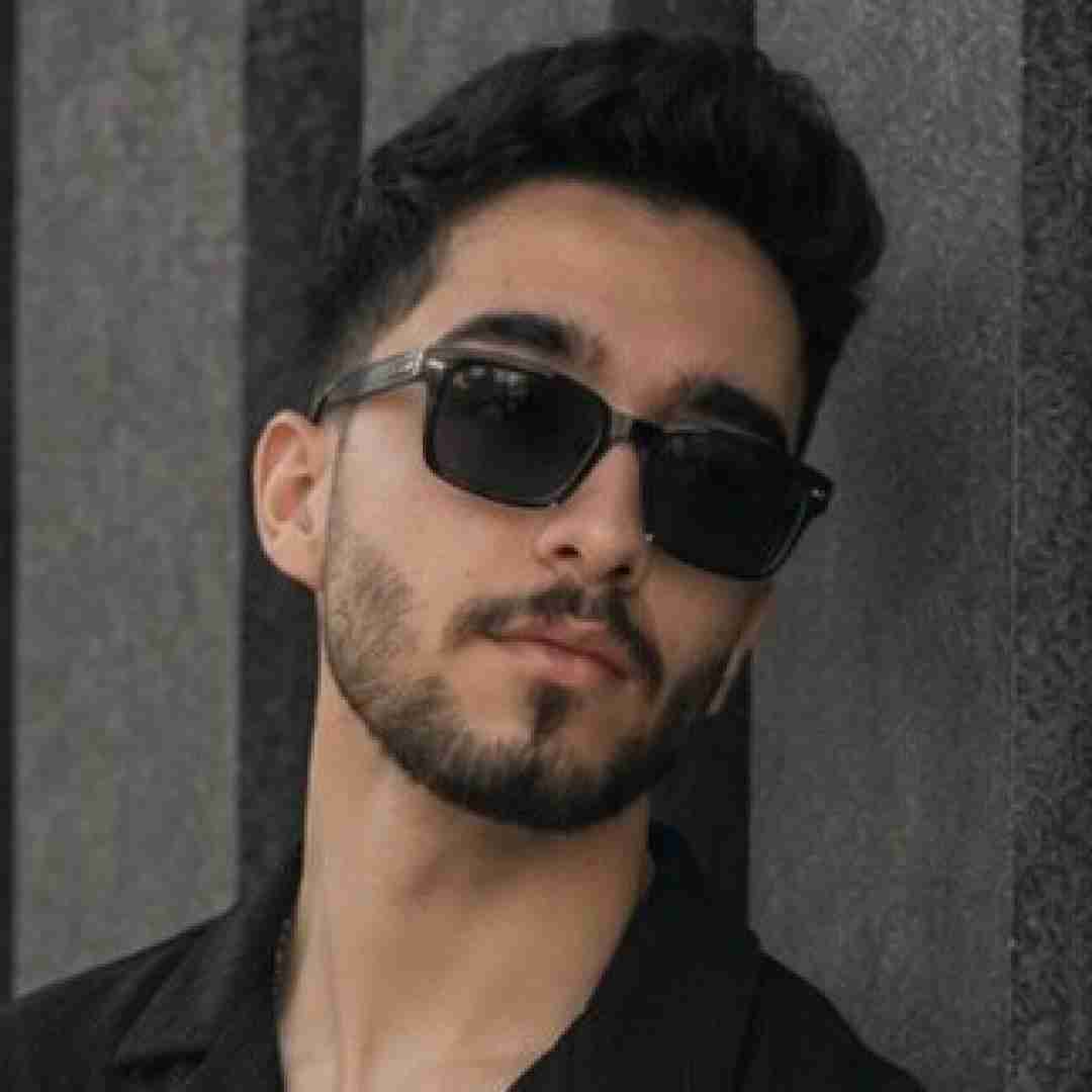 دانلود آهنگ چشمامون از گریه خونه با این قلبای از فرنام